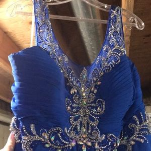 Gorgeous blue prom dress